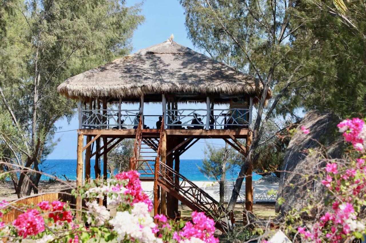 Villa Sunset Beach Gili Trawangan Extérieur photo